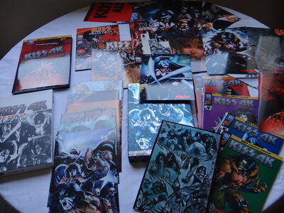 Lot de comics KISS, DSC00711