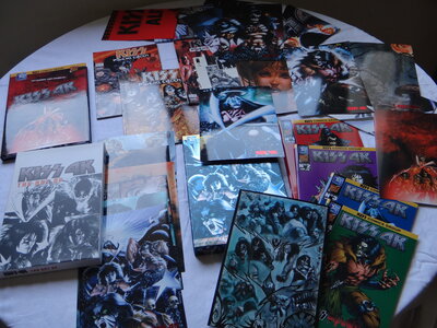 Lot de comics KISS, DSC00712