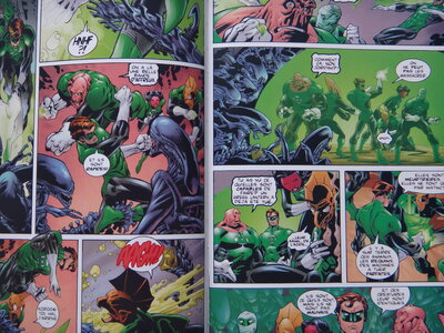 Lot de comics ALIEN, DSC00769
