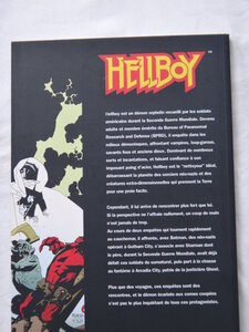 Lot de comics HELLBOY, DSC00799