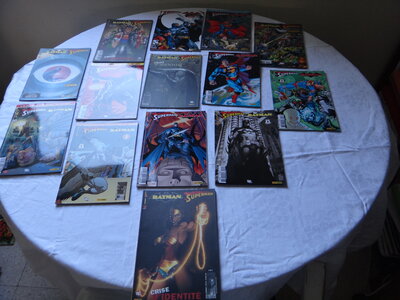Lot de comics  SUPERMAN  -  BATMAN  (c'est le nom de la BD, pas un pot pourri des deux), DSC00666