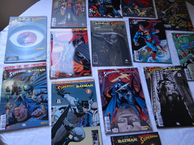 Lot de comics  SUPERMAN  -  BATMAN  (c'est le nom de la BD, pas un pot pourri des deux), DSC00667