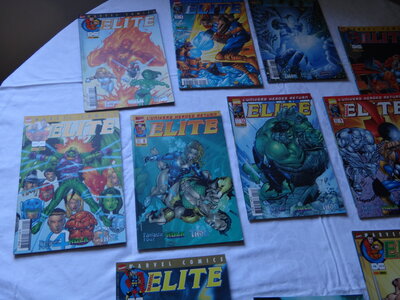 Lot de comics  MARVEL  ELITE, DSC00661