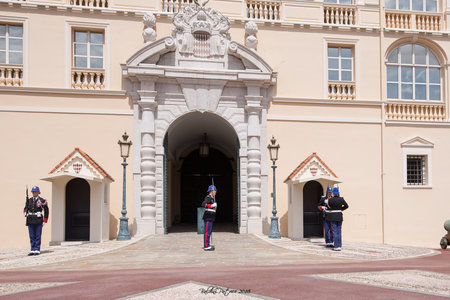 Carabiniers Relève de la garde 21mai2018 changement de tenues, 21mai2018-5