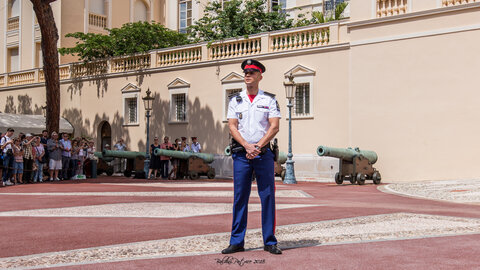 Carabiniers Relève de la garde 21mai2018 changement de tenues, 21mai2018-12