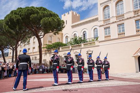 Carabiniers Relève de la garde 21mai2018 changement de tenues, 21mai2018-20