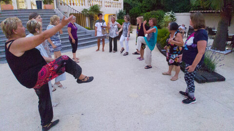 yvonqigong, 20180628_212311-3