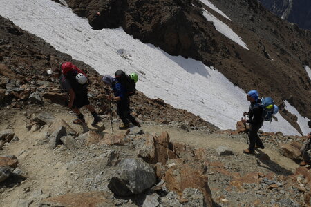2018-07-30-08-05-mont-blanc, alpes-aventure-montee refuge-tete-rousse-mont-blanc-2018-08-03-09