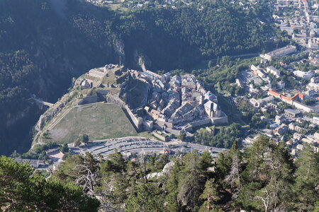 20180827-0914 GR5-53 modane menton, IMG_0098 briancon vue de la croix de toulouse