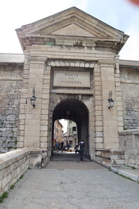 20180827-0914 GR5-53 modane menton, IMG_0114 porte de pignerol - briancon