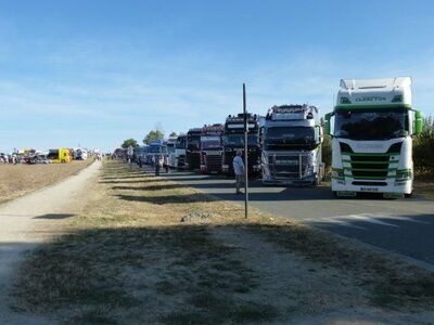 [18-13] - CAACL45 - Les Trucks à Marigny-les-Usages - Dimanche 9 septembre 2018,  18-13  - CAACL45 - Les Trucks à Marigny-les-Usages - Dimanche 9 septembre 2018 - P1130008