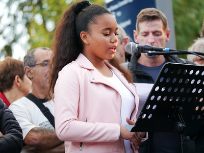 17 octobre 2018 - Parvis de la gare de Vannes, Un autre témoignage