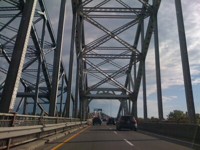 Jour 1 : Arrivée à Montréal, Pont Mercier