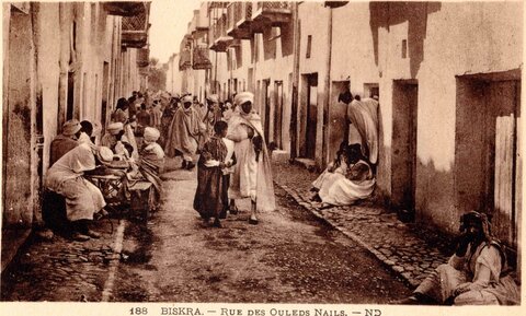 BISKRA : Cartes postales, Biskra.0188.Rue des Ouleds Nails.ND