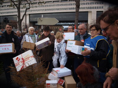 Bercy Retraités 2018 12 18, PC187005