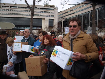 Bercy Retraités 2018 12 18, PC187008