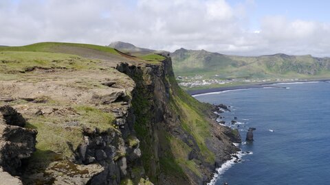 Islande, juin 20108, _1200248 Depuis les falaises au Sud de Vik I Myrdal