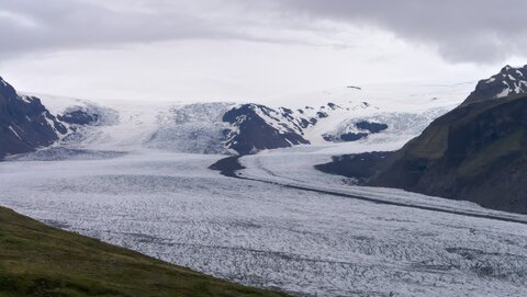 Islande, juin 20108, _1200327 raw Skaftafellsjokull depuis Sjonarnipa  320m 