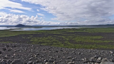 Islande, juin 20108, _1200874 raw Myvatn et Reykjahlid depuis cratère Hverfjall  452m 