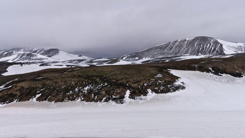 Islande, juin 20108, _1210364 raw Entre refuge Hrafntinnusker et Landmannalaugar
