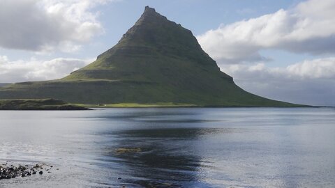 Islande, juin 20108, _1210405 retouche Kirkjufell