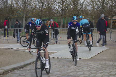 2019-03-Course-Paris_Nice-Coureurs, 1-Avant_course.DSC09347