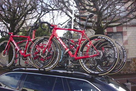 2019-03-Course-Paris_Nice-Coureurs, 1-Matos.DSC09254