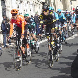 2019-03-Course-Paris_Nice-Coureurs, 2-Départ.DSC09403