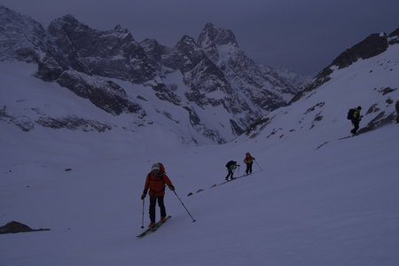 2019-04-21-26-ski-meije-grande-ruine, ski-tour-meije-grande-ruine-col-replat2019-04-22-15