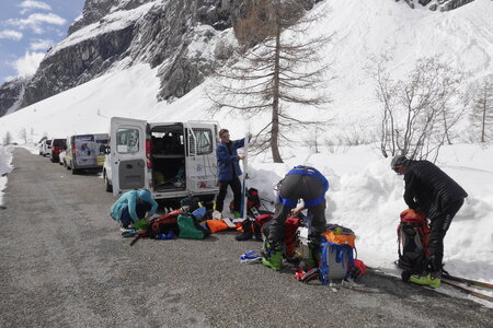 2019-04-27-30-ski-glacier-blanc, ski-glacier-blanc-montee-refuge-glacier-blanc--2019-04-27-01
