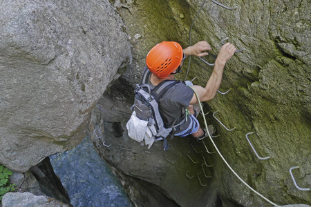 2019-06-01-via-ferrata-pelvoux, via-ferrata-ailefroide-pelvoux-alpes-aventure-2019-06-01-13