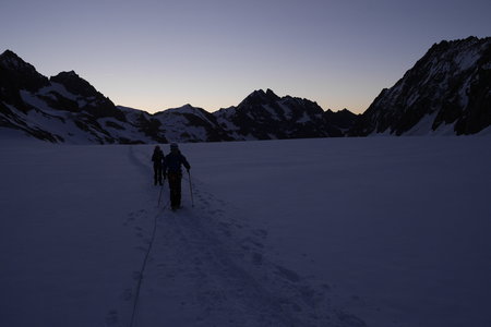 2019-06-20-23-roche-faurio-ecrins, Roche-faurio-alpinisme-roche-faurio-ecrins-alpes-aventure-2019-06-23-07