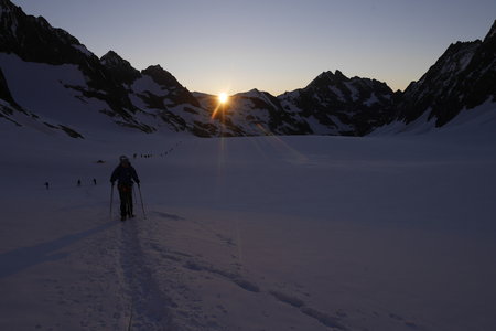 2019-06-20-23-roche-faurio-ecrins, Roche-faurio-alpinisme-roche-faurio-ecrins-alpes-aventure-2019-06-23-14