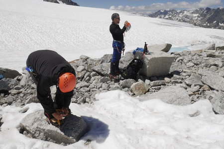 2019-07-15-21-mont-blanc, ecole-de-glace-glacier-du-tour-alpes-aventure-2019-07-16-09