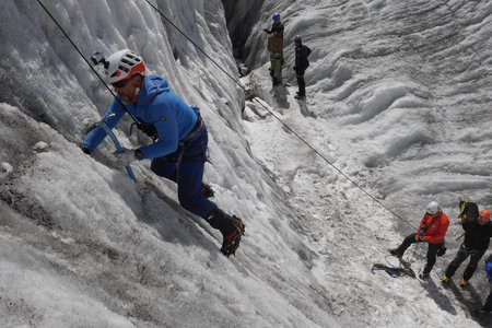 2019-07-15-21-mont-blanc, ecole-de-glace-glacier-du-tour-alpes-aventure-2019-07-16-16