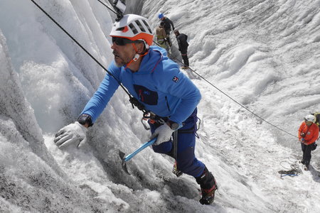 2019-07-15-21-mont-blanc, ecole-de-glace-glacier-du-tour-alpes-aventure-2019-07-16-18