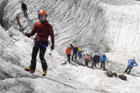 2019-07-15-21-mont-blanc, ecole-de-glace-glacier-du-tour-alpes-aventure-2019-07-16-24