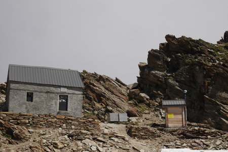 2019-07-15-21-mont-blanc, montee-refuge-tete-rousse-mont-blanc-alpes-aventure-2019-07-19-09