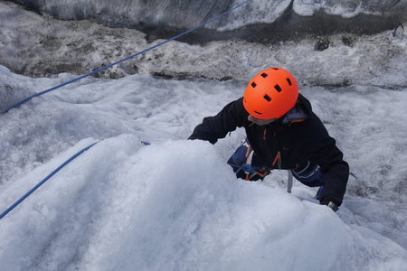2019-07-29-08-04-mont-blanc, ecole-de-glace-glacier-du-tour-alpes-aventure-2019-07-30-62