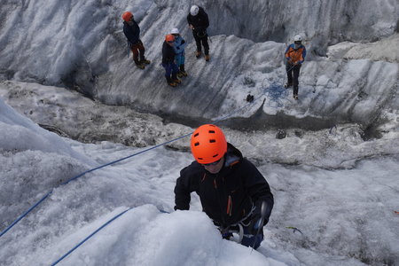 2019-07-29-08-04-mont-blanc, ecole-de-glace-glacier-du-tour-alpes-aventure-2019-07-30-63