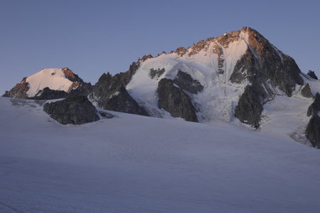 2019-07-29-08-04-mont-blanc, petite-fourche-alpes-aventure-2019-07-31-11