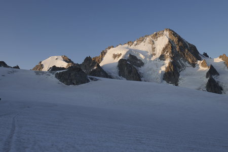 2019-07-29-08-04-mont-blanc, petite-fourche-alpes-aventure-2019-07-31-13