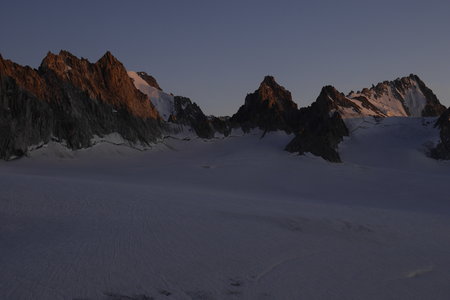 2019-07-29-08-04-mont-blanc, petite-fourche-alpes-aventure-2019-07-31-74