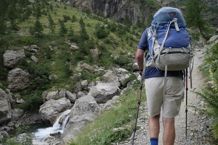2019-08-05-07-grand-tour-des-ecrins, entre-les-aygues-pre-de-la-chaumette-alpes-aventure-2019-08-05-01