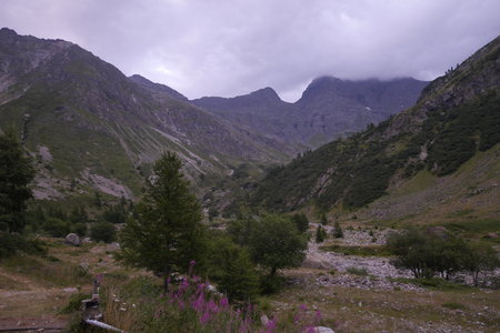 2019-08-05-07-grand-tour-des-ecrins, pre-de-la-chaumette-vallonpierre-alpes-aventure-2019-08-06-04