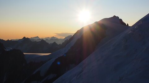 2019-08-20-24-mont-blanc, ascension-mont-blanc-francois-lacour-alpes-aventure-2019-08-23-08