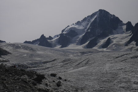 2019-08-26-09-01-mont-blanc, ecole-de-glace-glacier-du-tour-alpes-aventure-2019-08-27-11