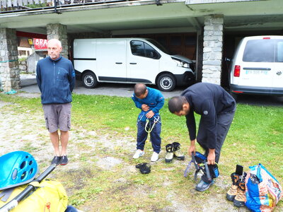 2019-09-02-08-mont-blanc, preparation-materiel-alpes-aventure-2019-09-02-10