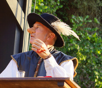 Cyrano 2019 Acte 2, Acte2_SDevinat13