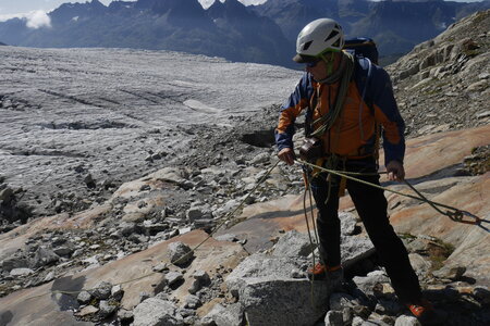 2019-09-02-08-mont-blanc, ecole-de-glace-glacier-du-tour-alpes-aventure-2019-09-03-070